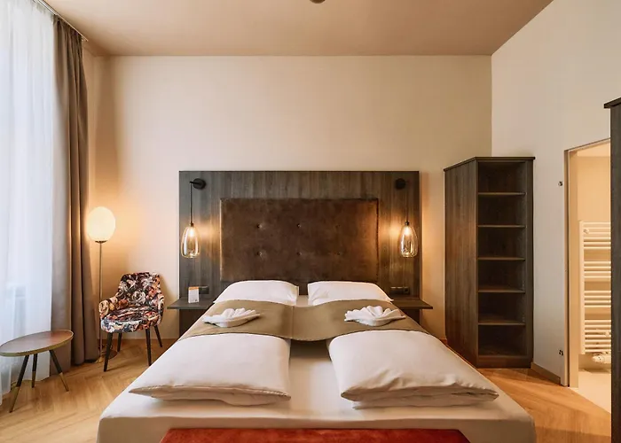 Urban Rooms Rathaus - Self Check-In Viena