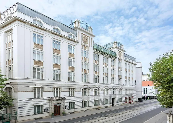 NH BelvedereHotel Wien